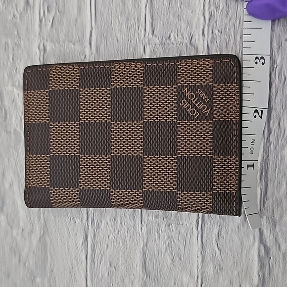 AUTHENTIC Louis Vuitton Pocket Organizer in Damier Ebene - Picture 11 of 12
